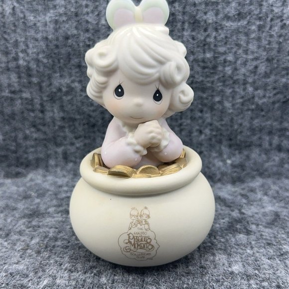 Precious Moments 1994 Membership figurine "You’re The End Of My Rainbow" - Picture 2 of 4